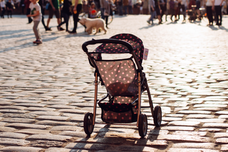 self driving stroller
