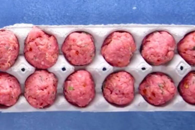 meatballs egg box